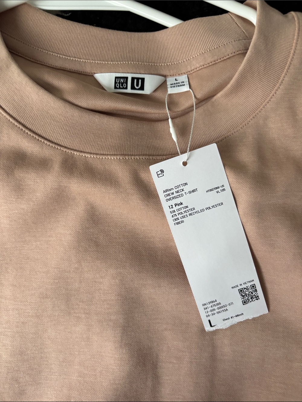 Uniqlo U Men's Crew Neck T-Shirt in Dusty Pink and Army Green bundle